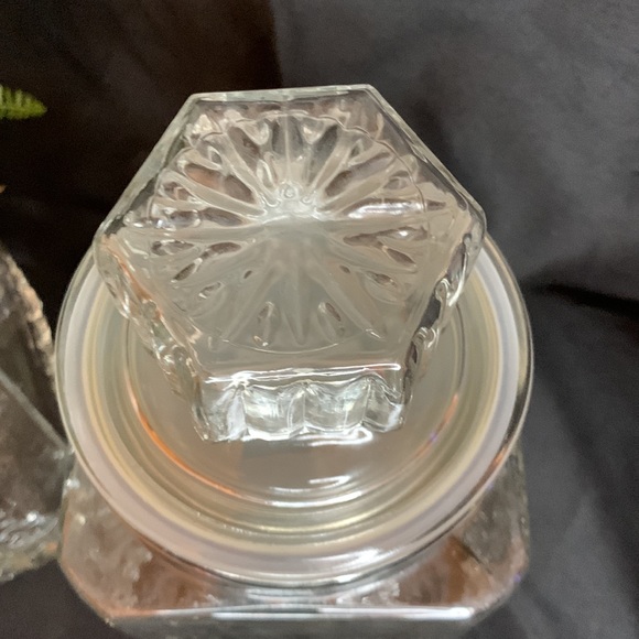 Set of 2 Koeze large and small clear glass canisters - Picture 5 of 9
